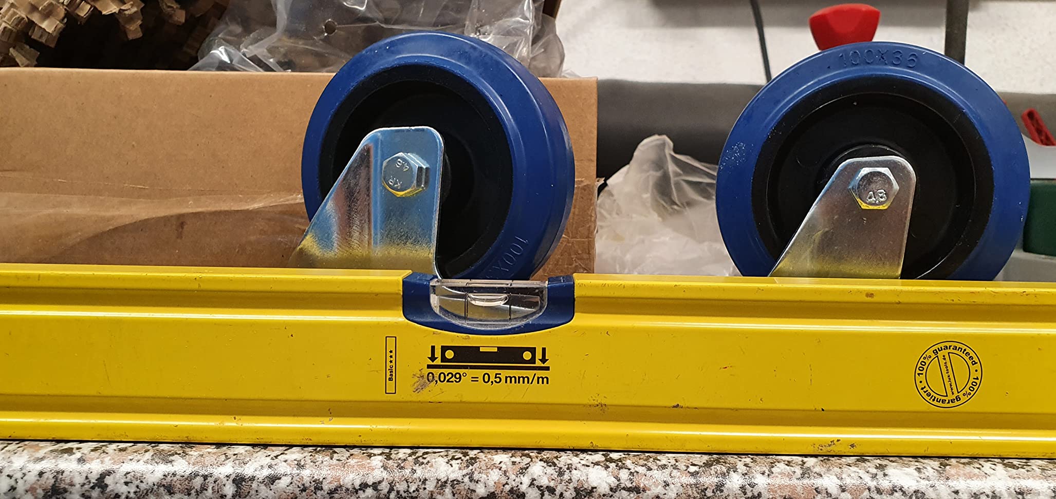 PRIOstahl Transportrollen 100 mm blau 4 Stück Bremse