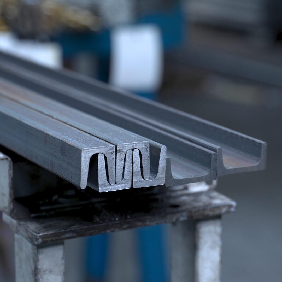 ThyssenKrupp Steel U-Profil 30x60x30x6 mm 2000 mm S235JR