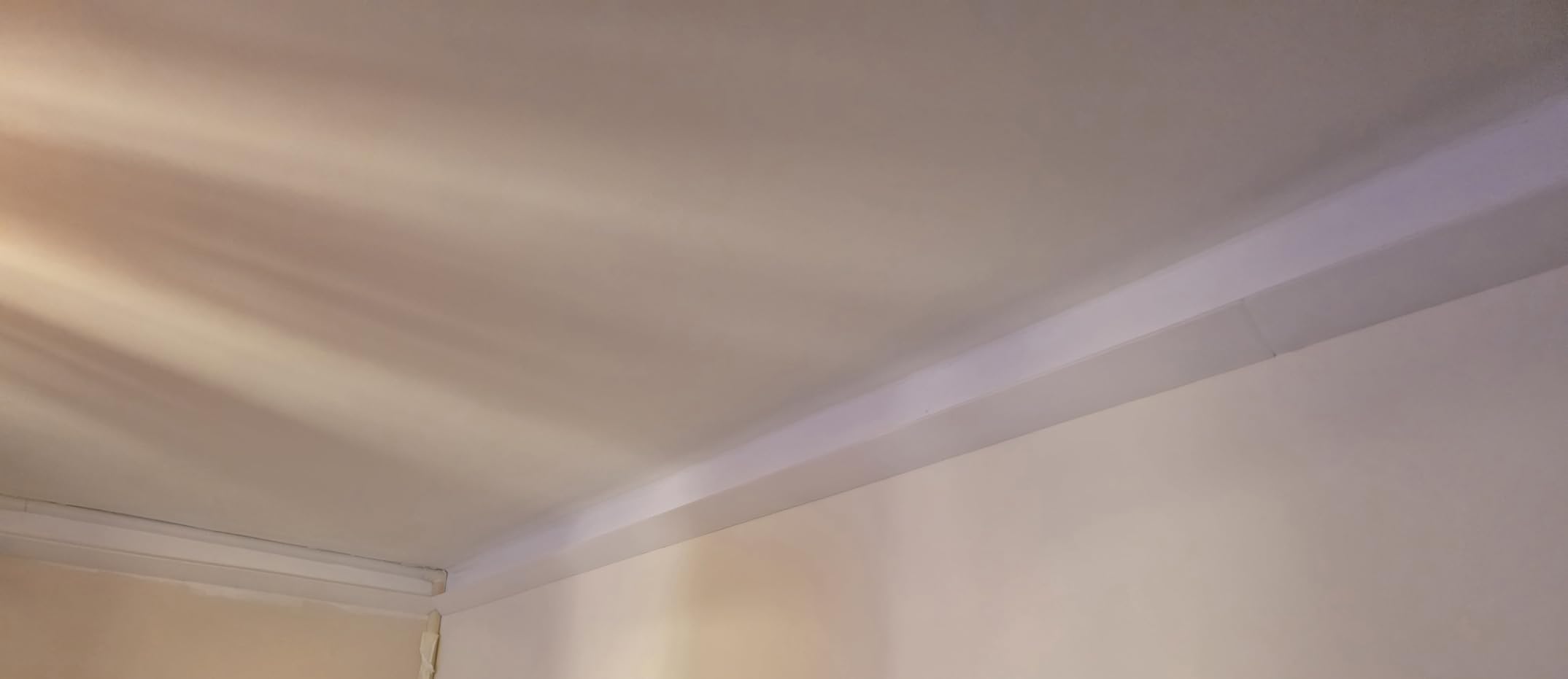 Heximo HLED 10 LED Stuckleiste Weiß 65x75mm 10,2 Meter