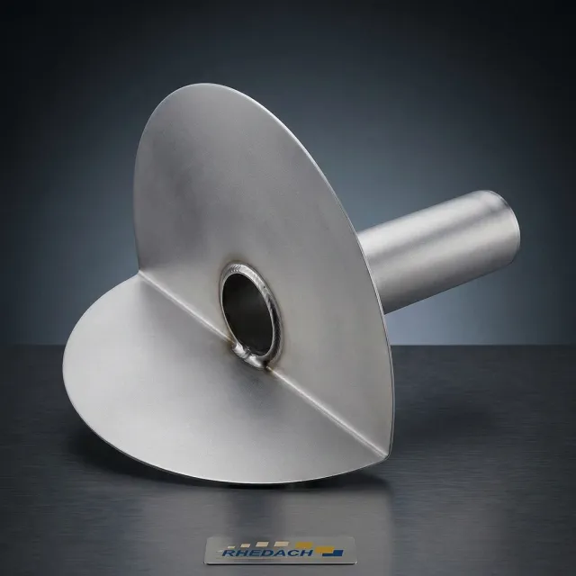 Rhedach Flachdach Aluminium-Attika-Entwässerung