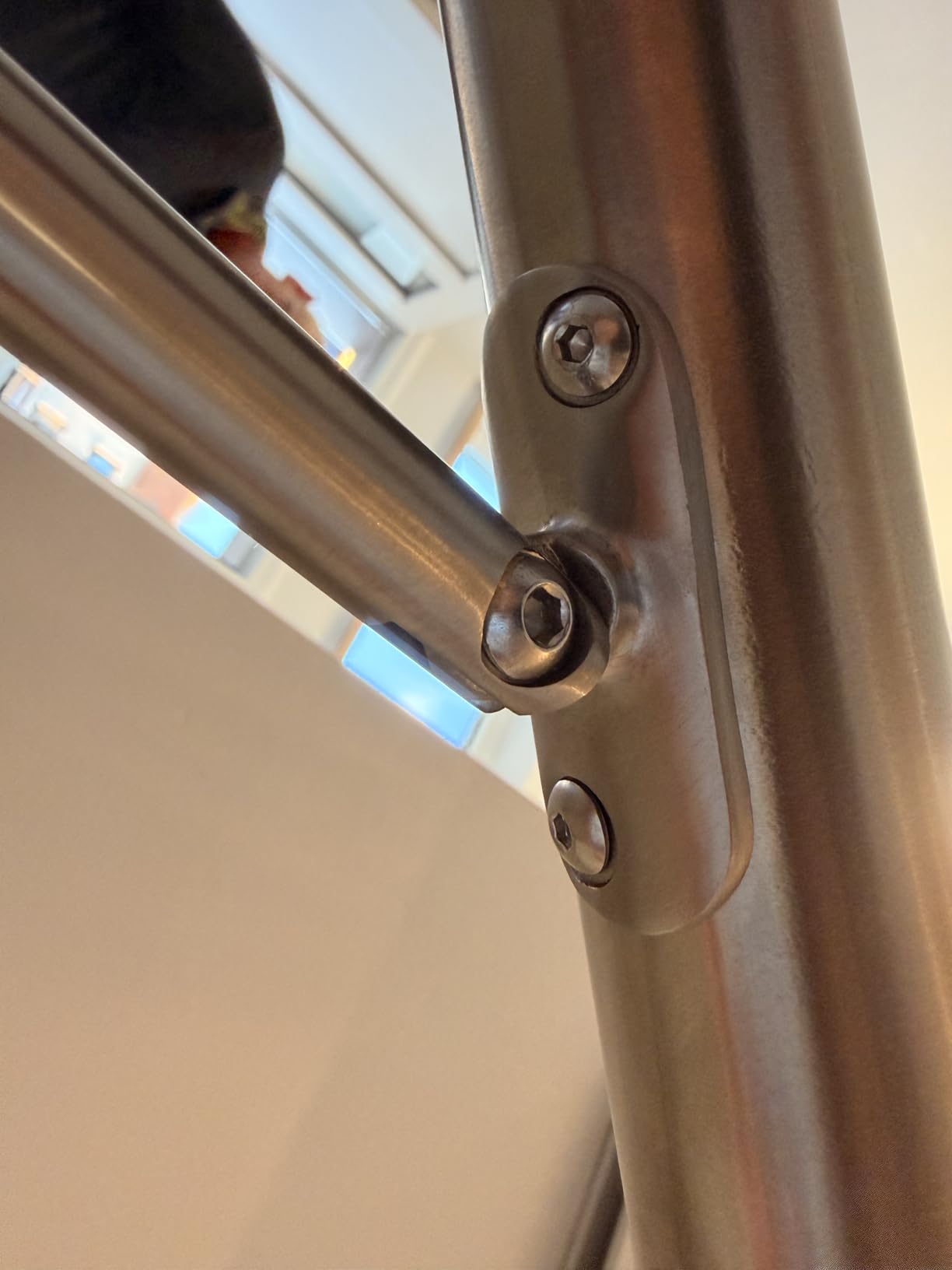 PRIOstahl Handlaufstütze M10 Gelenk Ø42,4mm 4 Stück V2A