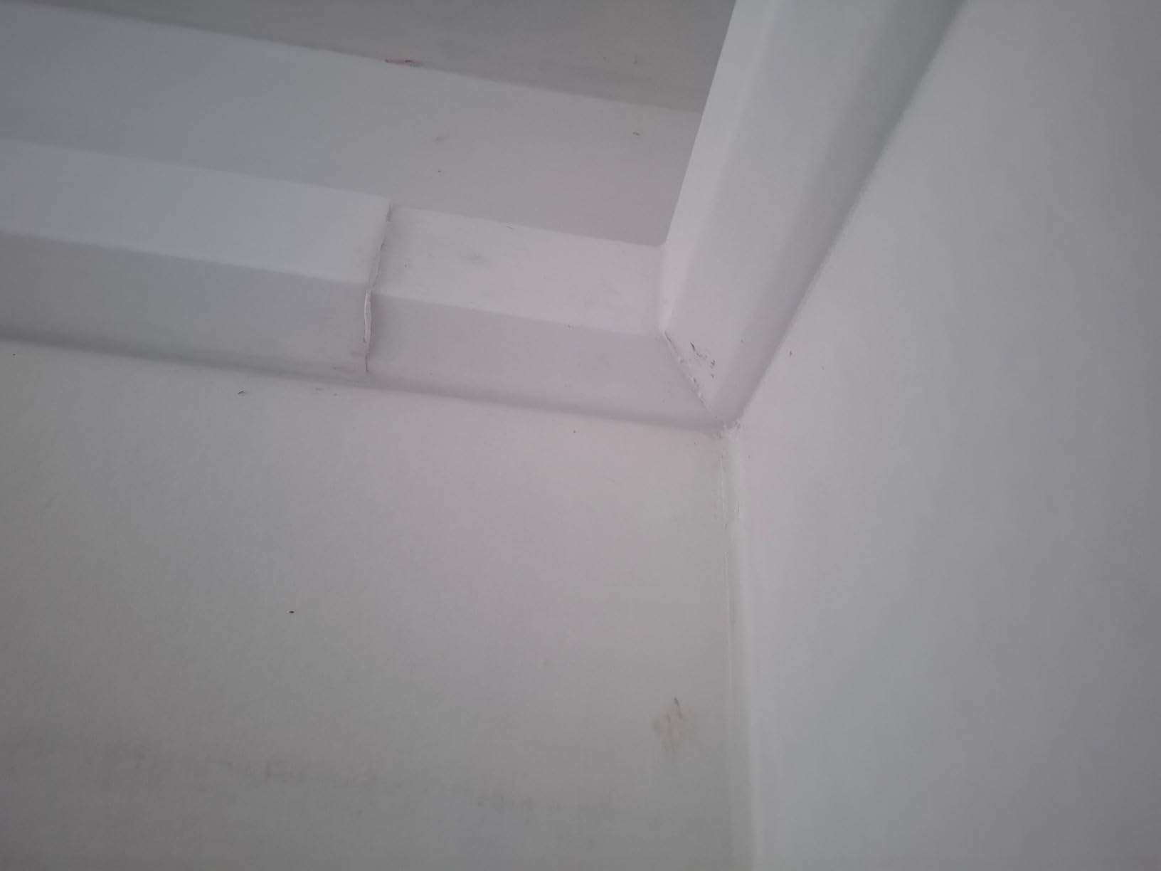 Heximo HLED 10 LED Stuckleiste Weiß 65x75mm 10,2 Meter